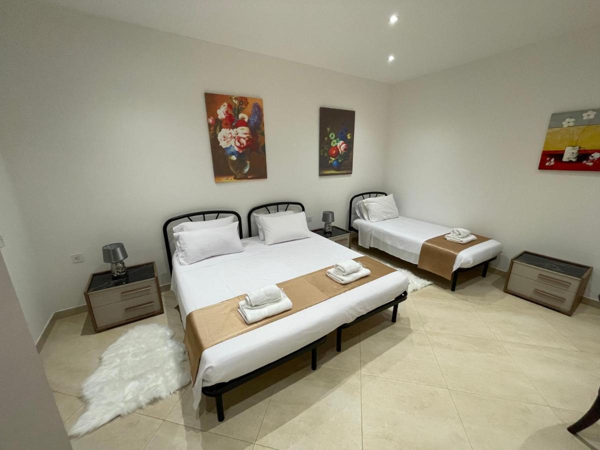 Alina Boutique Living Bed & Breakfast Victoria Exterior foto